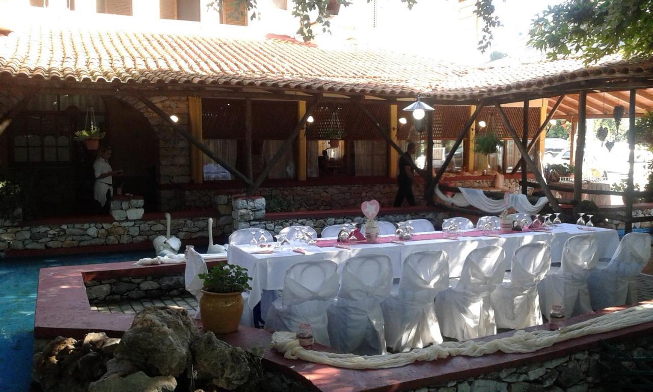 Lydia Hotel Krinidhes ภายนอก รูปภาพ