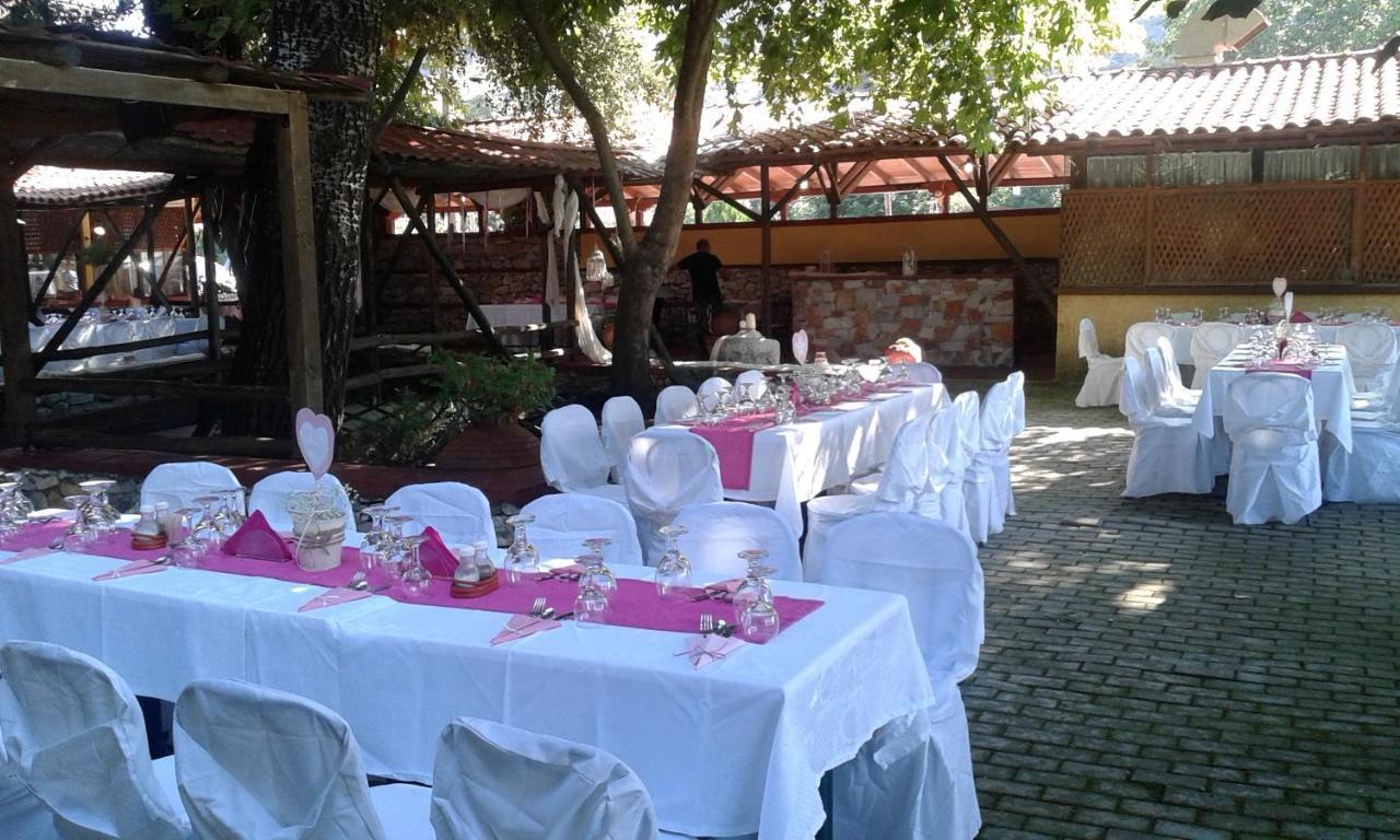 Lydia Hotel Krinidhes ภายนอก รูปภาพ