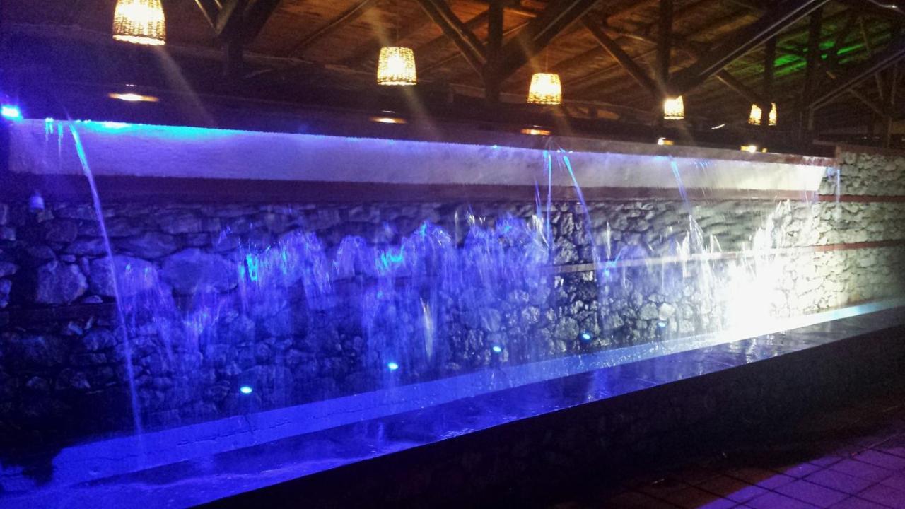 Lydia Hotel Krinidhes ภายนอก รูปภาพ
